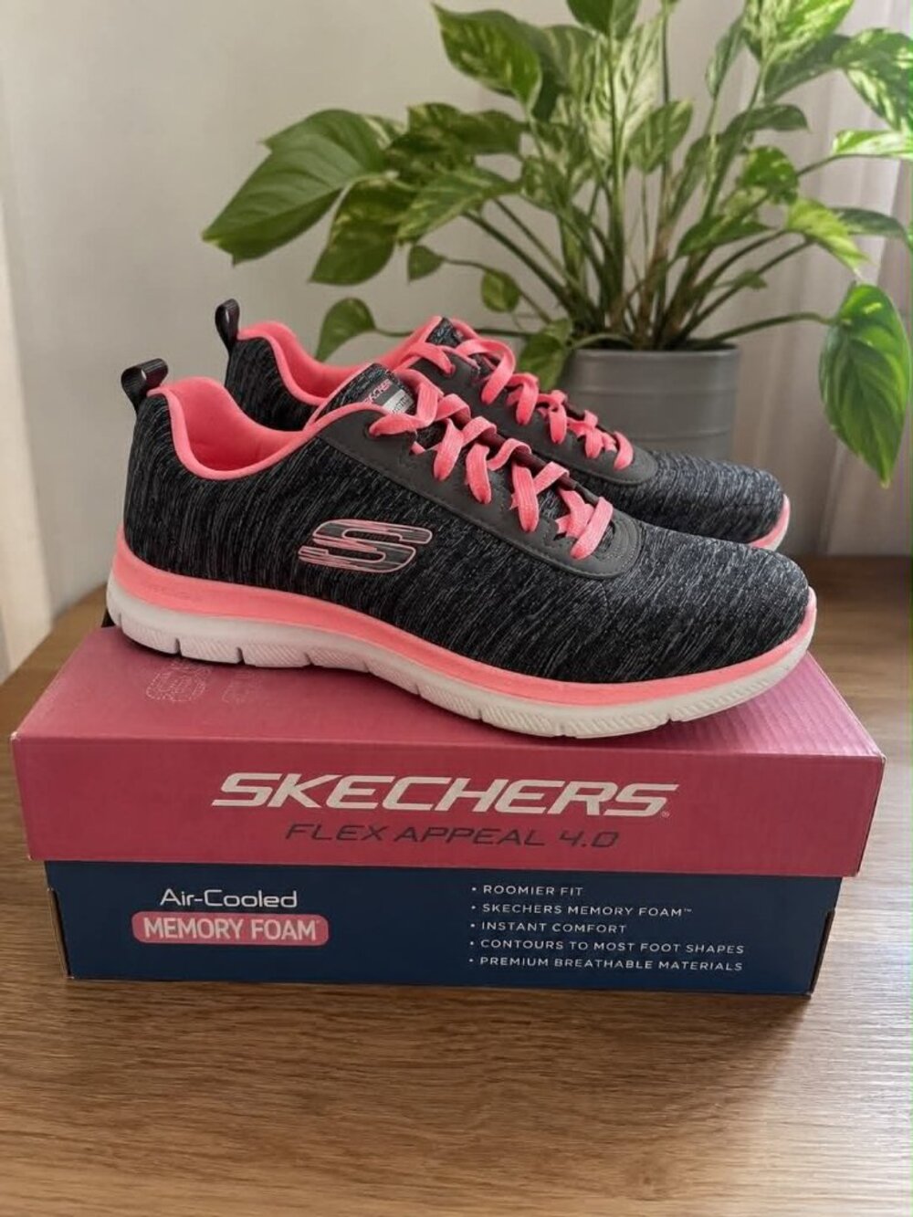 Skechers Flex Appeal 4.0 Air-Cooled Memory Foam Sneakers Women's 7.5 #032